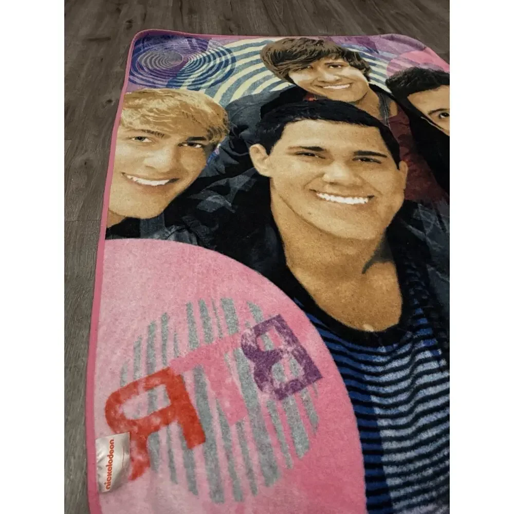 Big Time Rush Blanket 2011 Nickelodeon BTR Pink Fleece Throw 58x43 Vintage